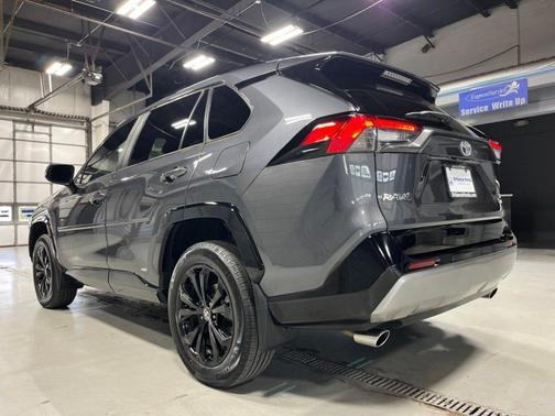 Magnetic Gray Metallic 2023 Toyota RAV4 Hybrid SE