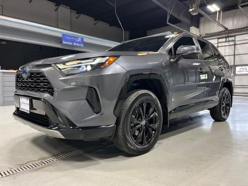 Magnetic Gray Metallic 2023 Toyota RAV4 Hybrid SE