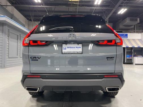 Urban Gray Pearl 2026 Honda CR-V Hybrid Sport Touring