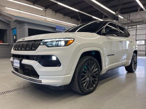 2022 Jeep Compass Altitude