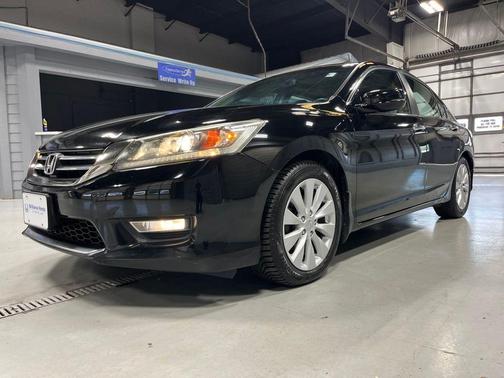 Crystal Black Pearl 2013 Honda Accord EX