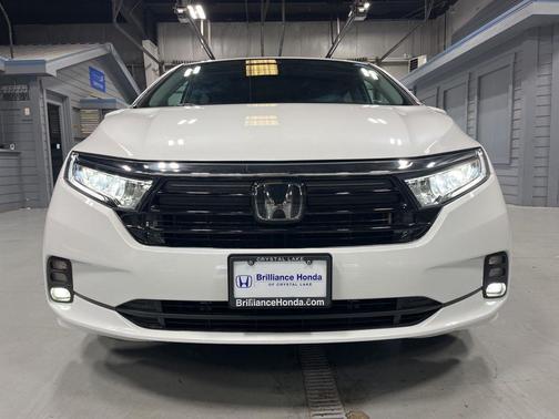 Platinum White Pearl 2024 Honda Odyssey EX-L