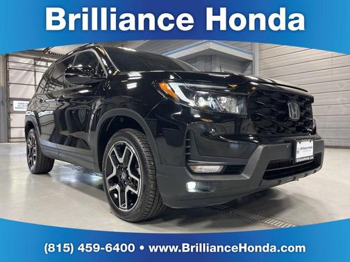 Crystal Black Pearl 2023 Honda Passport Elite