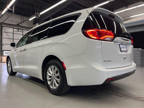 2019 Chrysler Pacifica Touring Plus