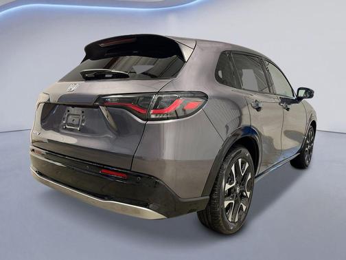 Modern Steel Metallic 2027 Honda HR-V EX-L