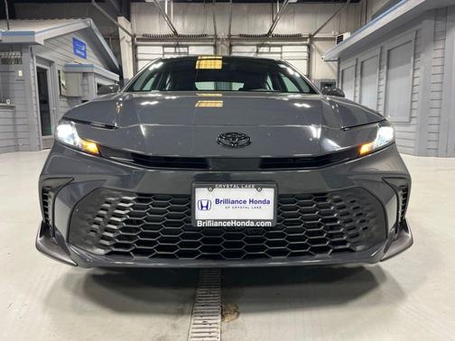 UNDERGROUND 2025 Toyota Camry SE