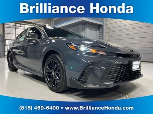 UNDERGROUND 2025 Toyota Camry SE