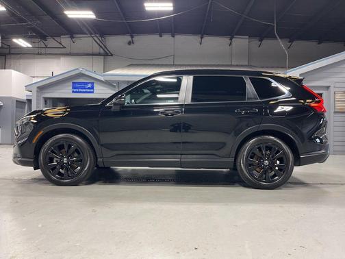 Crystal Black Pearl 2023 Honda CR-V Hybrid Sport Touring
