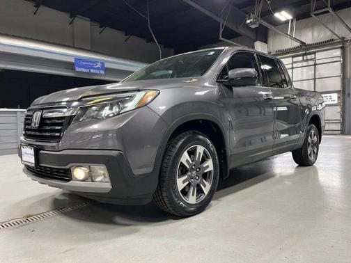 Modern Steel Metallic 2019 Honda Ridgeline RTL-E