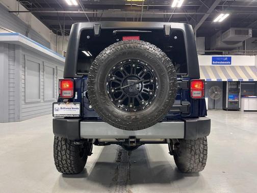 True Blue Pearlcoat 2013 Jeep Wrangler Unlimited Sport