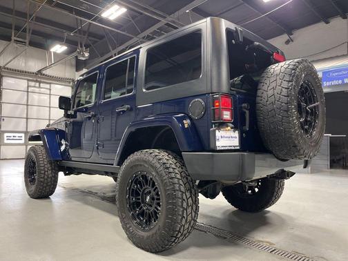 True Blue Pearlcoat 2013 Jeep Wrangler Unlimited Sport