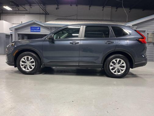 Meteorite Gray Metallic 2024 Honda CR-V LX