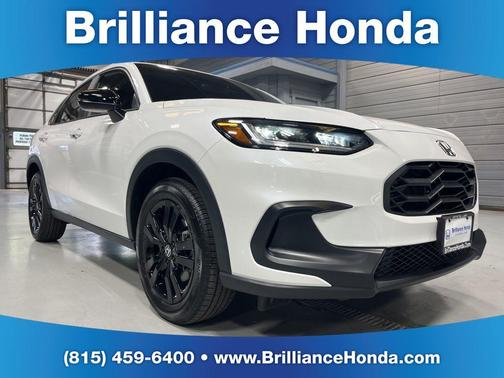 Platinum White Pearl 2026 Honda HR-V Sport