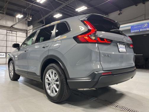 Urban Gray Pearl 2026 Honda CR-V EX