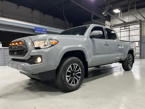Lunar Rock 2021 Toyota Tacoma TRD Sport