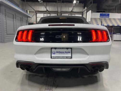 Oxford White 2021 Ford Mustang GT Premium