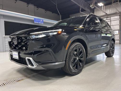 Crystal Black Pearl 2026 Honda CR-V Hybrid Sport Touring