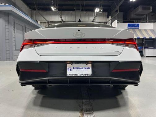 White 2025 Hyundai ELANTRA HEV Limited