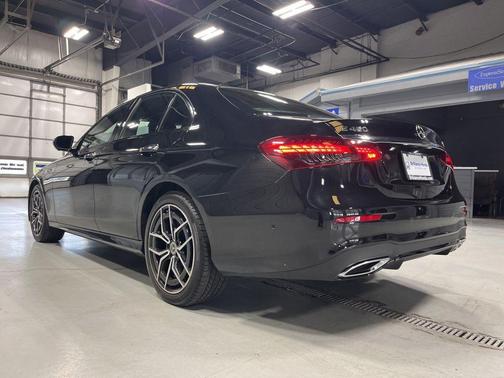 Obsidian Black Metallic 2023 Mercedes-Benz E-Class E 450 4MATIC