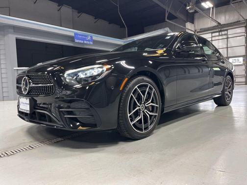 Obsidian Black Metallic 2023 Mercedes-Benz E-Class E 450 4MATIC