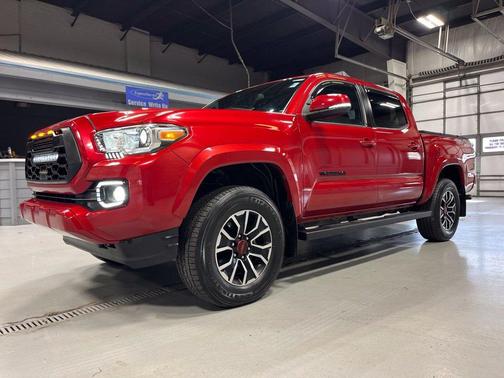 Barcelona Red Metallic 2021 Toyota Tacoma TRD Sport
