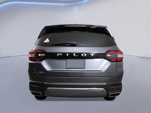 Modern Steel Metallic 2026 Honda Pilot EX-L