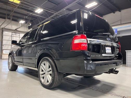 Shadow Black 2017 Ford Expedition EL Platinum