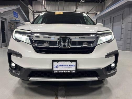 Platinum White Pearl 2020 Honda Pilot Touring 8-Passenger
