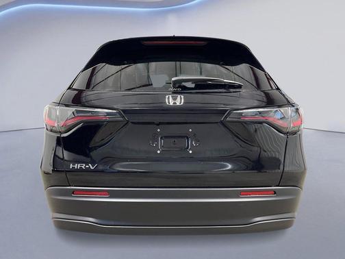 Crystal Black 2027 Honda HR-V LX