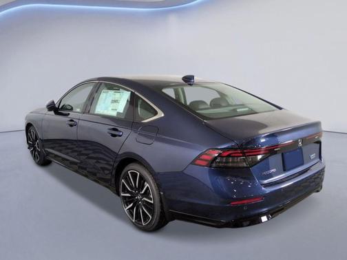 Canyon 2026 Honda Accord Hybrid Touring