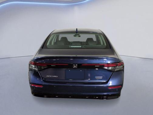 Canyon 2026 Honda Accord Hybrid Touring