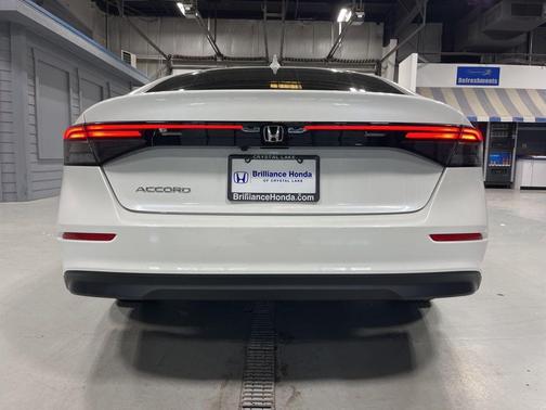 Platinum White Pearl 2024 Honda Accord EX