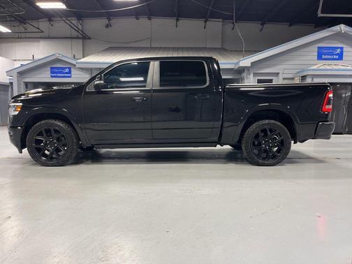 Diamond Black 2021 RAM 1500 Laramie