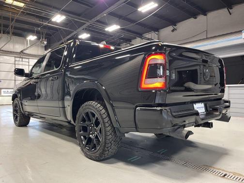 Diamond Black 2021 RAM 1500 Laramie