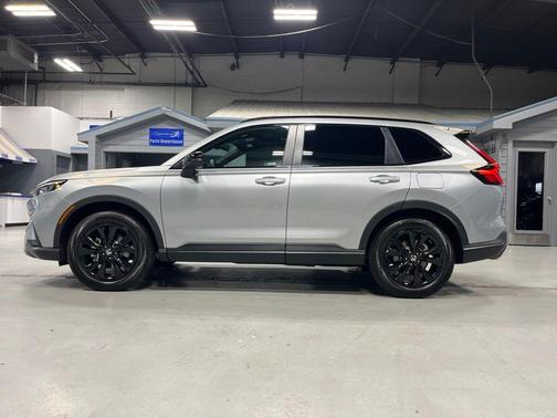 Solar Silver Metallic 2026 Honda CR-V Hybrid Sport Touring