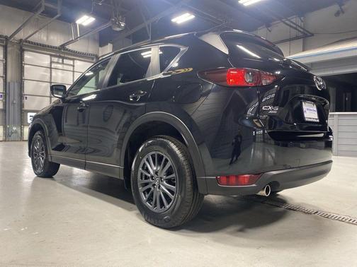 Jet Black Mica 2019 Mazda CX-5 Touring