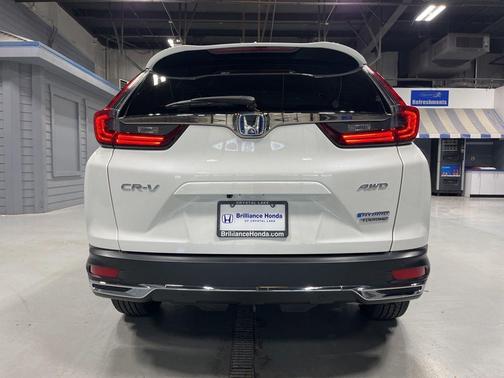 Platinum White Pearl 2022 Honda CR-V Hybrid Touring