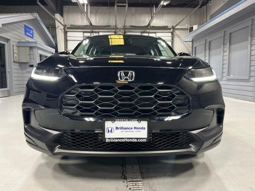 Crystal Black Pearl 2024 Honda HR-V LX
