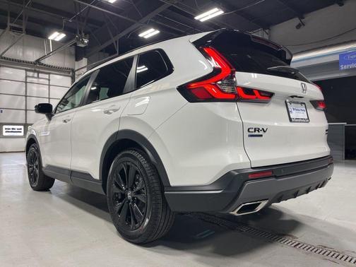 Platinum White Pearl 2026 Honda CR-V Hybrid Sport Touring
