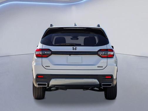 Platinum White 2026 Honda Pilot Touring