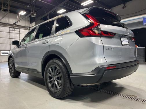 Solar Silver Metallic 2026 Honda CR-V EX-L