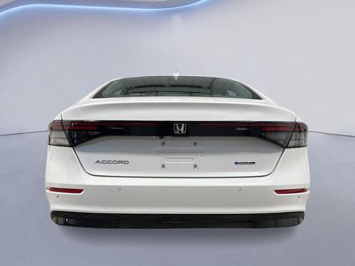 Platinum White 2026 Honda Accord Hybrid EX-L