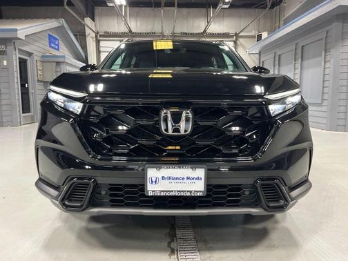 Crystal Black Pearl 2025 Honda CR-V Hybrid Sport-L