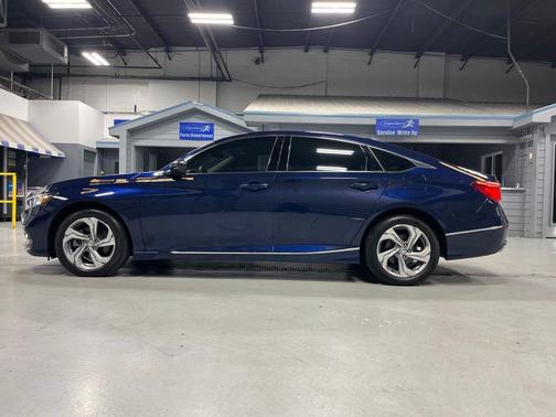 Obsidian Blue Pearl 2018 Honda Accord EX-L 2.0T
