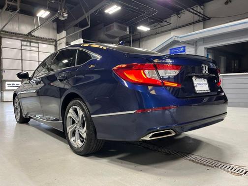 Obsidian Blue Pearl 2018 Honda Accord EX-L 2.0T