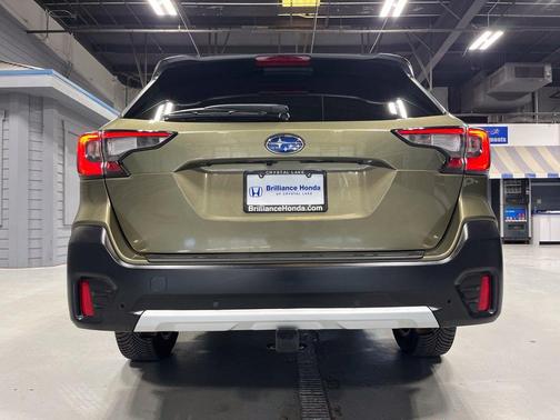 Autumn Green Metallic 2021 Subaru Outback Touring XT