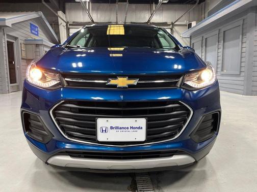 Pacific Blue Metallic 2019 Chevrolet Trax LT
