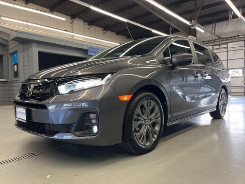 2025 Honda Odyssey Touring