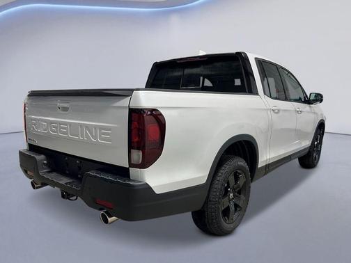 Platinum White 2026 Honda Ridgeline Black Edition