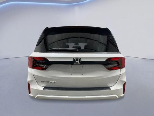 Platinum White 2026 Honda Odyssey EX-L